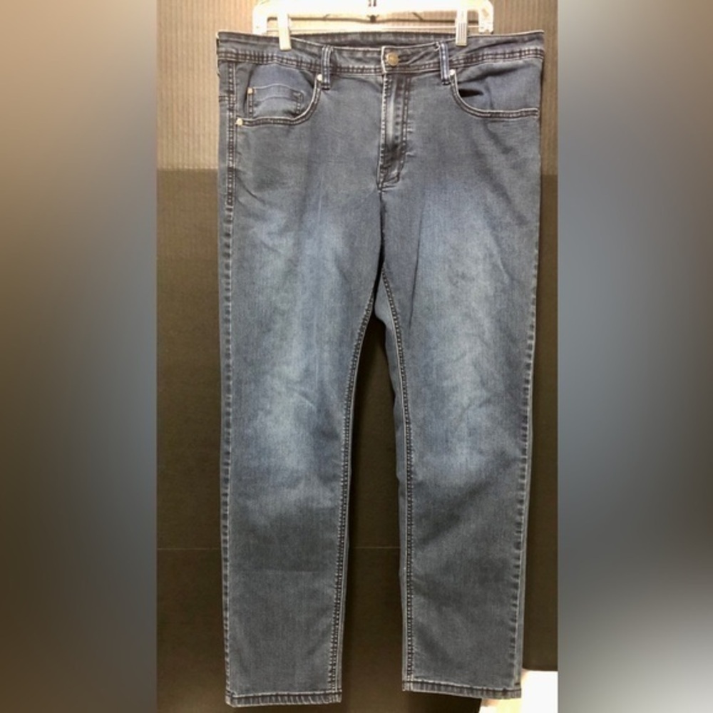 💘Buffalo David Bitton ‘Axel’ Distressed Slim Stretch Jeans